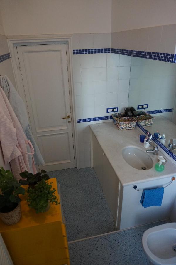 Gli Anemoni B&B Free Parking Генуа Екстериор снимка